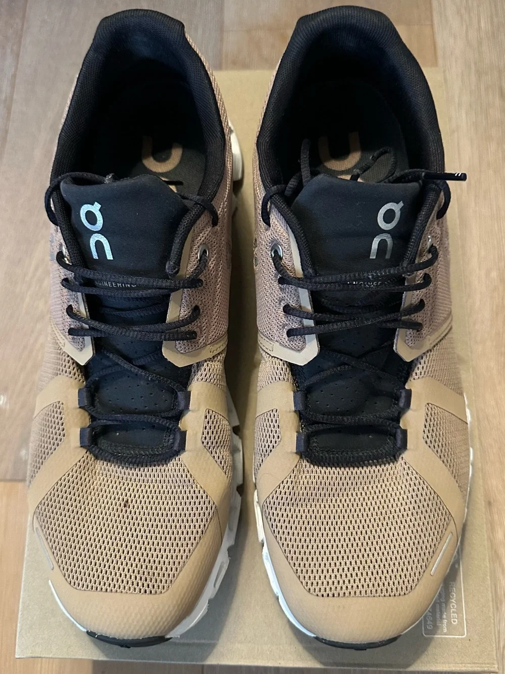 On Running Men’s Sneakers in Tan and Black